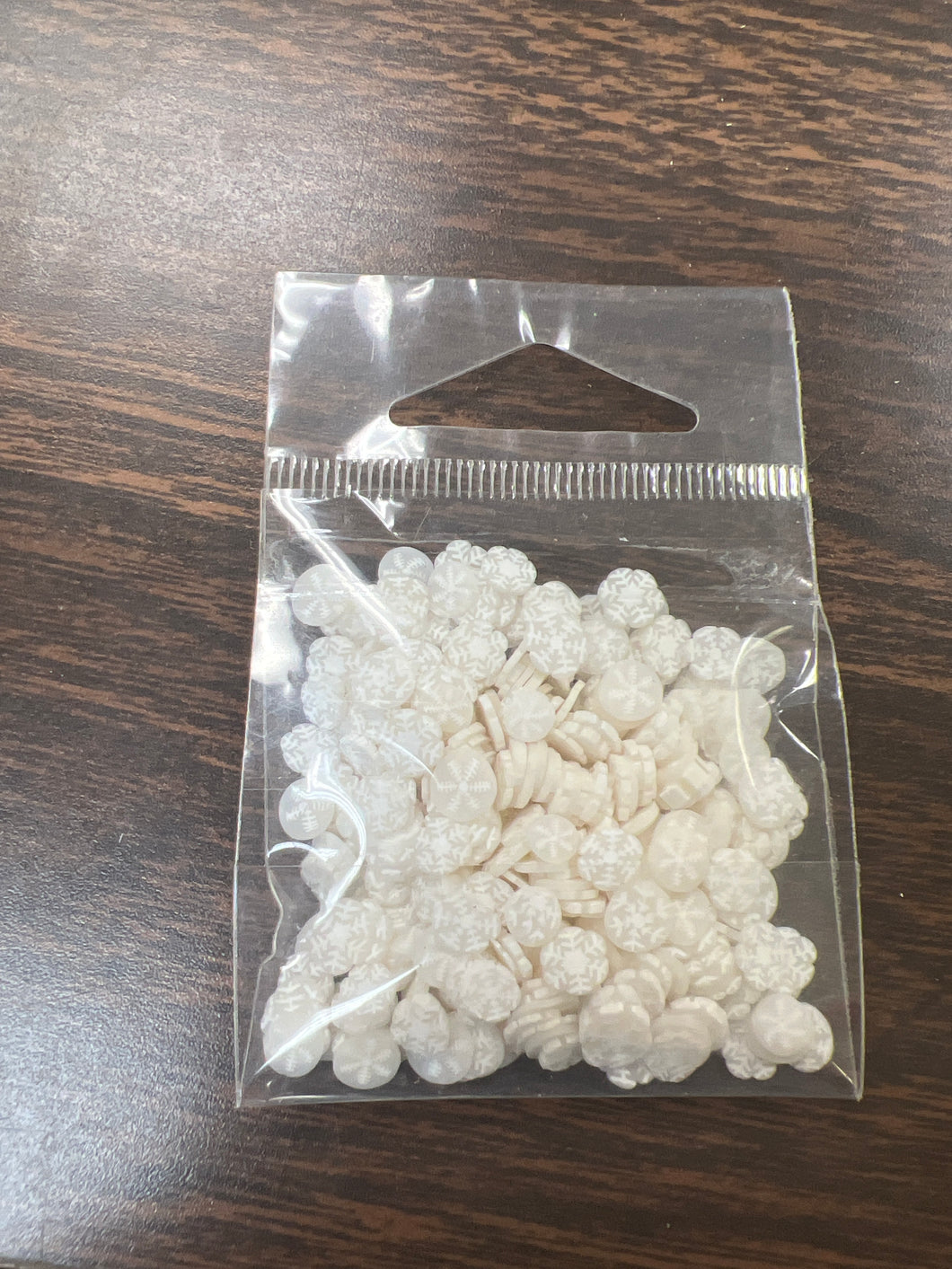 Mini clay snowflakes by spellbinders