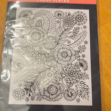 Load image into Gallery viewer, Kaleidoscope flowers betterpress plate by spellbinders