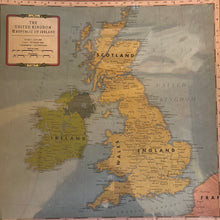 Load image into Gallery viewer, United Kingdom cartography paper by carta Bella